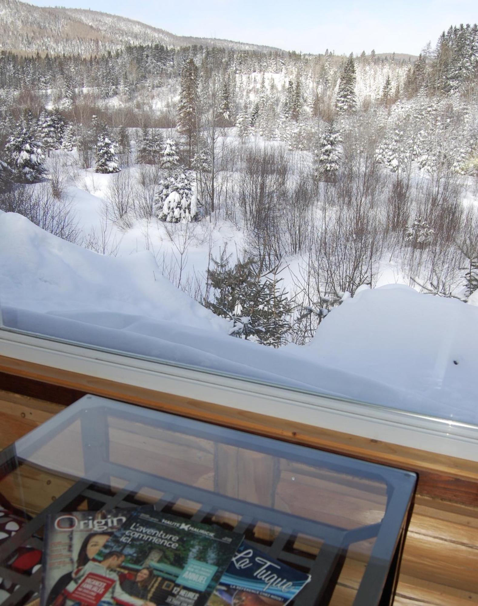Domaine Le Bostonnais - Le Village En Bois Rond La Tuque Room photo